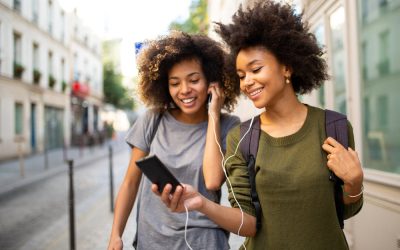 6 Ways To Blow Dry Natural Hair for Maximum Results